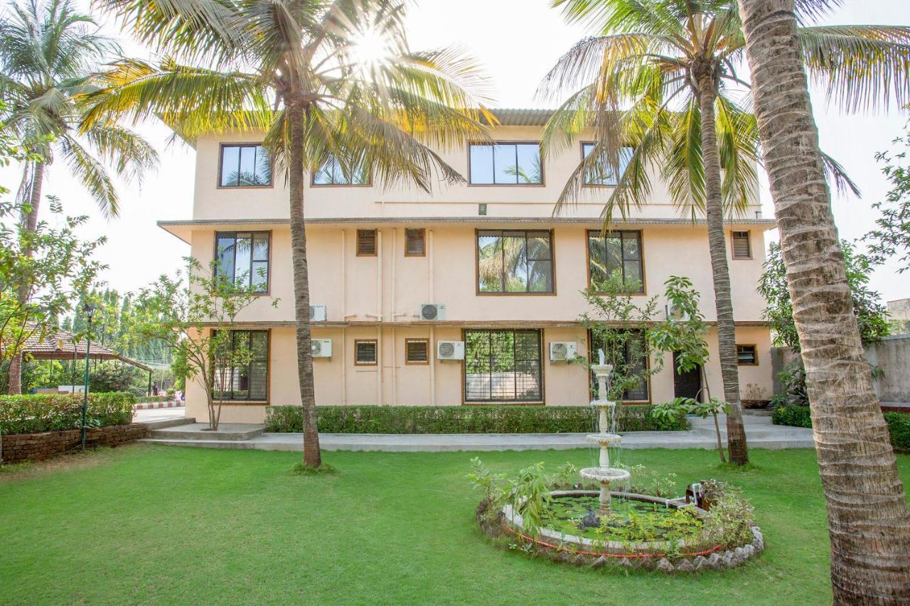 Pushp Vatika Resort & Lawns Navi Mumbai Luaran gambar