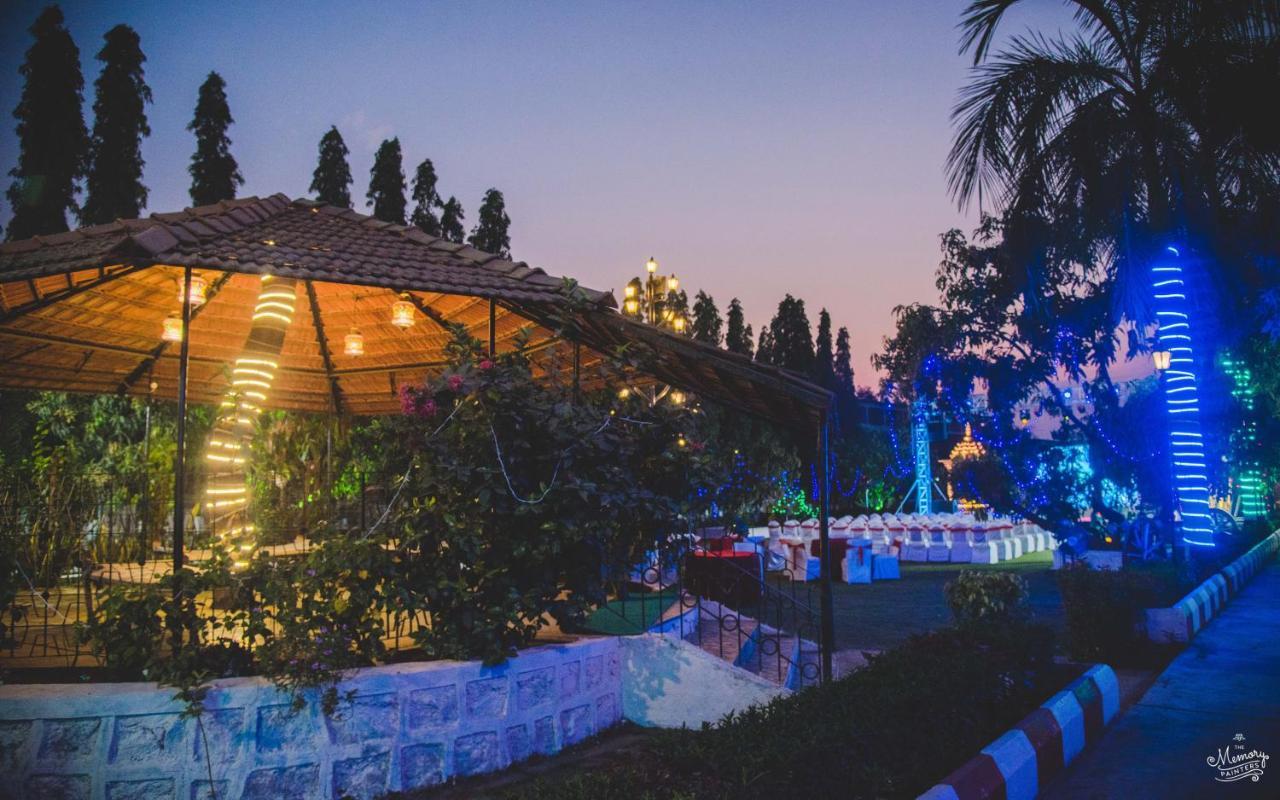 Pushp Vatika Resort & Lawns Navi Mumbai Luaran gambar