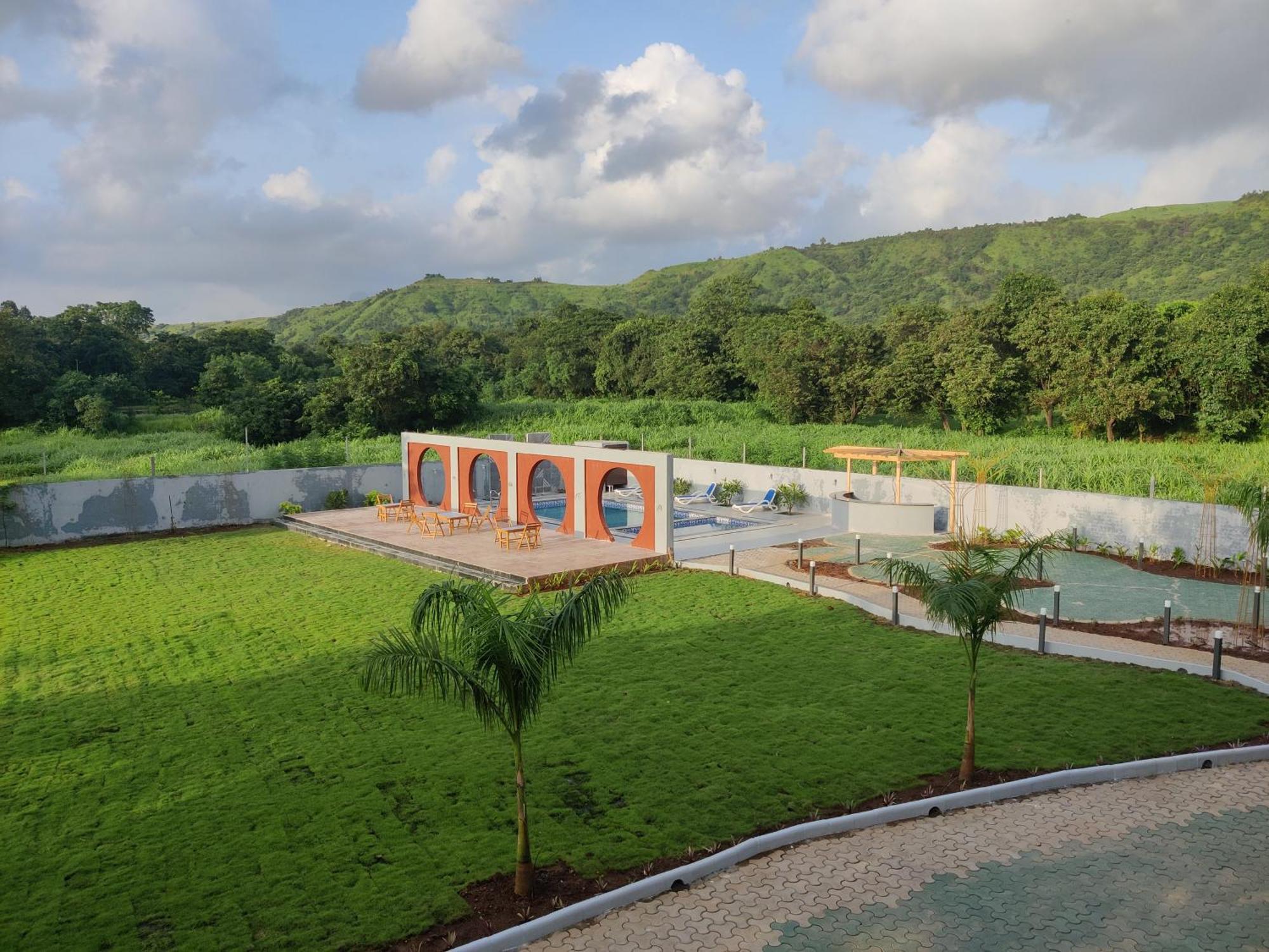 Pushp Vatika Resort & Lawns Navi Mumbai Luaran gambar