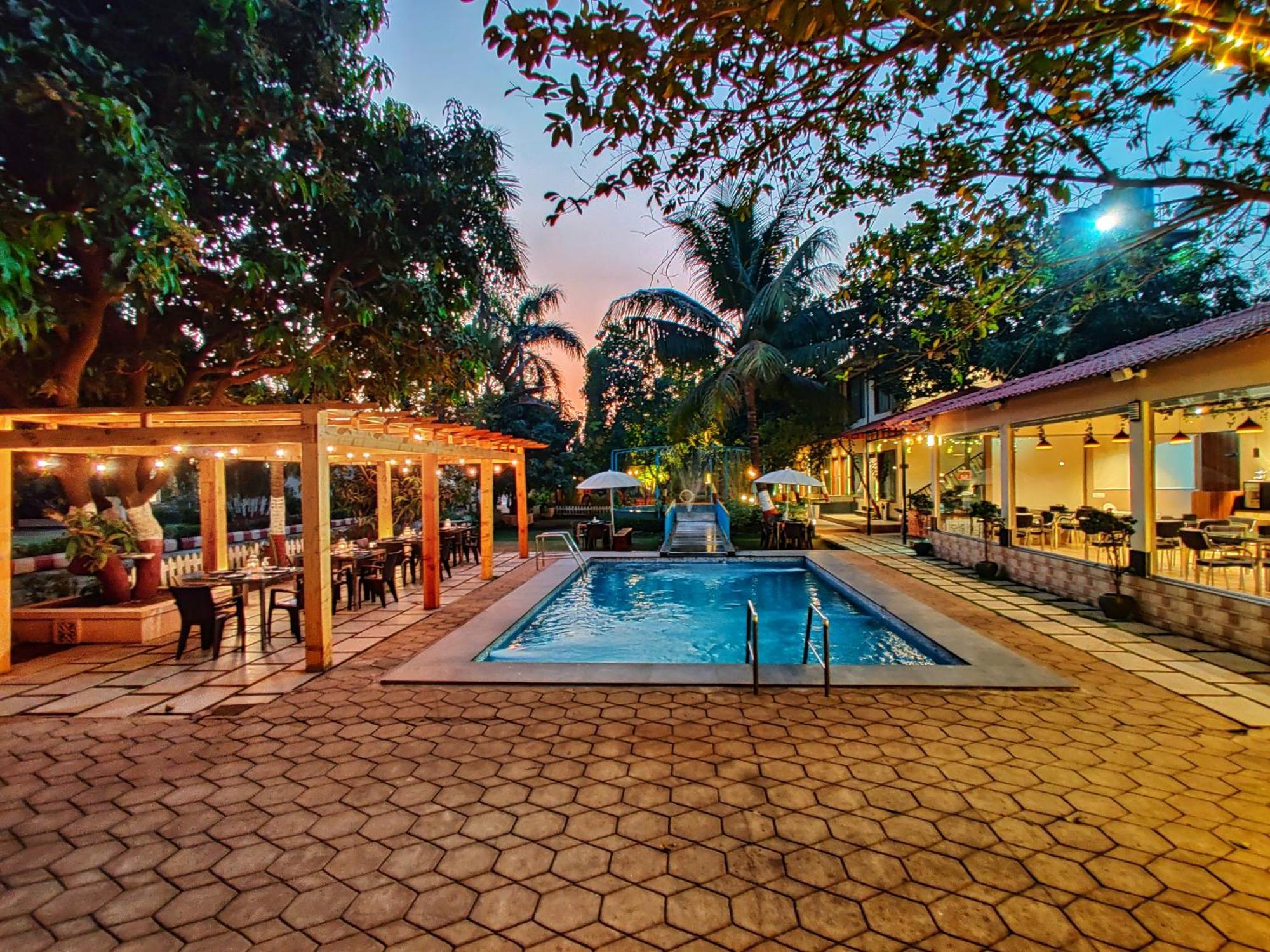 Pushp Vatika Resort & Lawns Navi Mumbai Luaran gambar